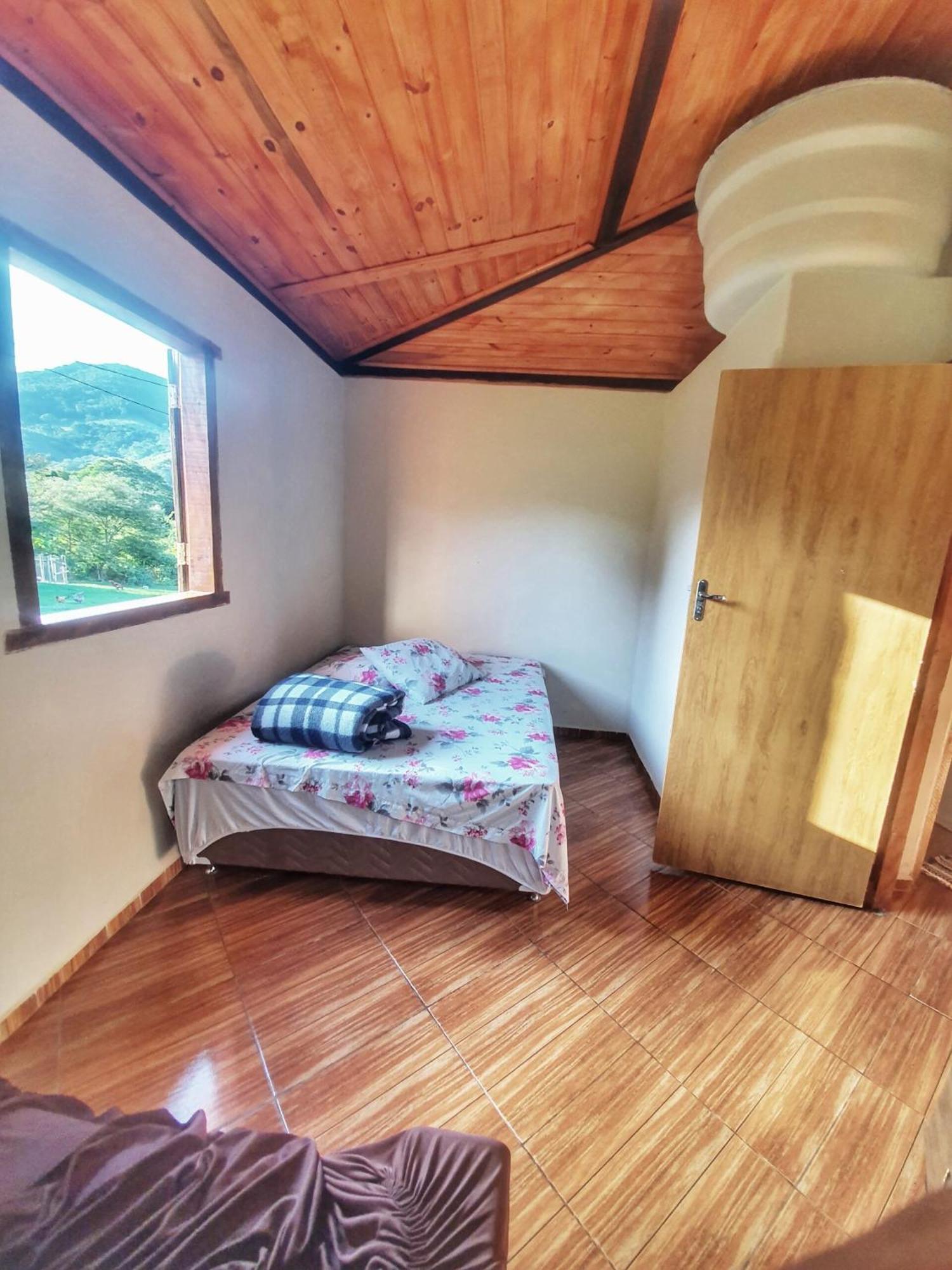 Chale E Camping Elementais São Tomé das Letras Eksteriør bilde